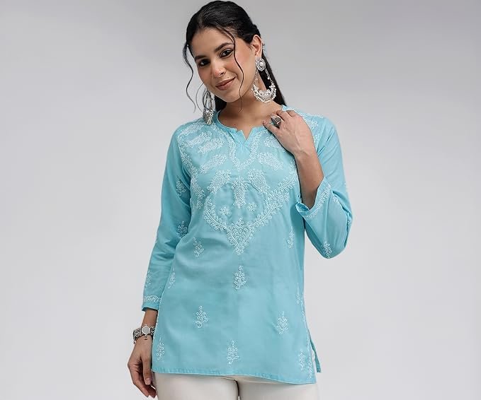 ada chikankari kurti